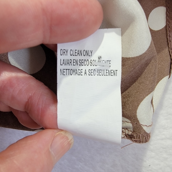 BEBE Silk Blouse Brown Cream Polka Dot Pattern Button Peplum Flared Cuff Size M - Picture 10 of 12